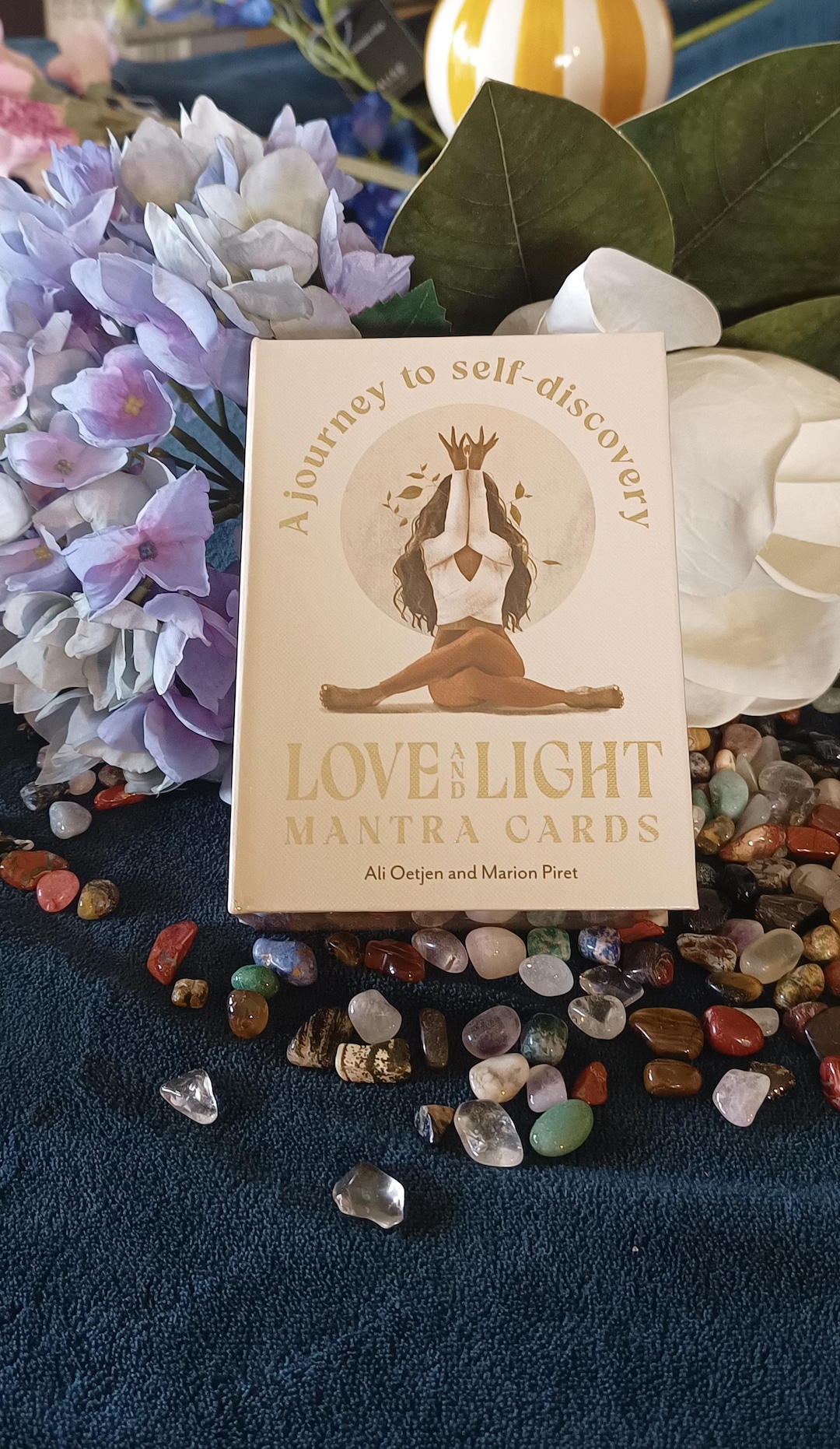 Curated visual reference: Visual Reference: Love And Light Mantra Cards Inspirational 36 Card Deck By
