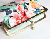 Floral Bridesmaid Clutch | Floral Bridal Clutch | Personalized Bridesmaid Gift Idea | Bridal Shower Gift | Wedding Purse [Caela Clutch]