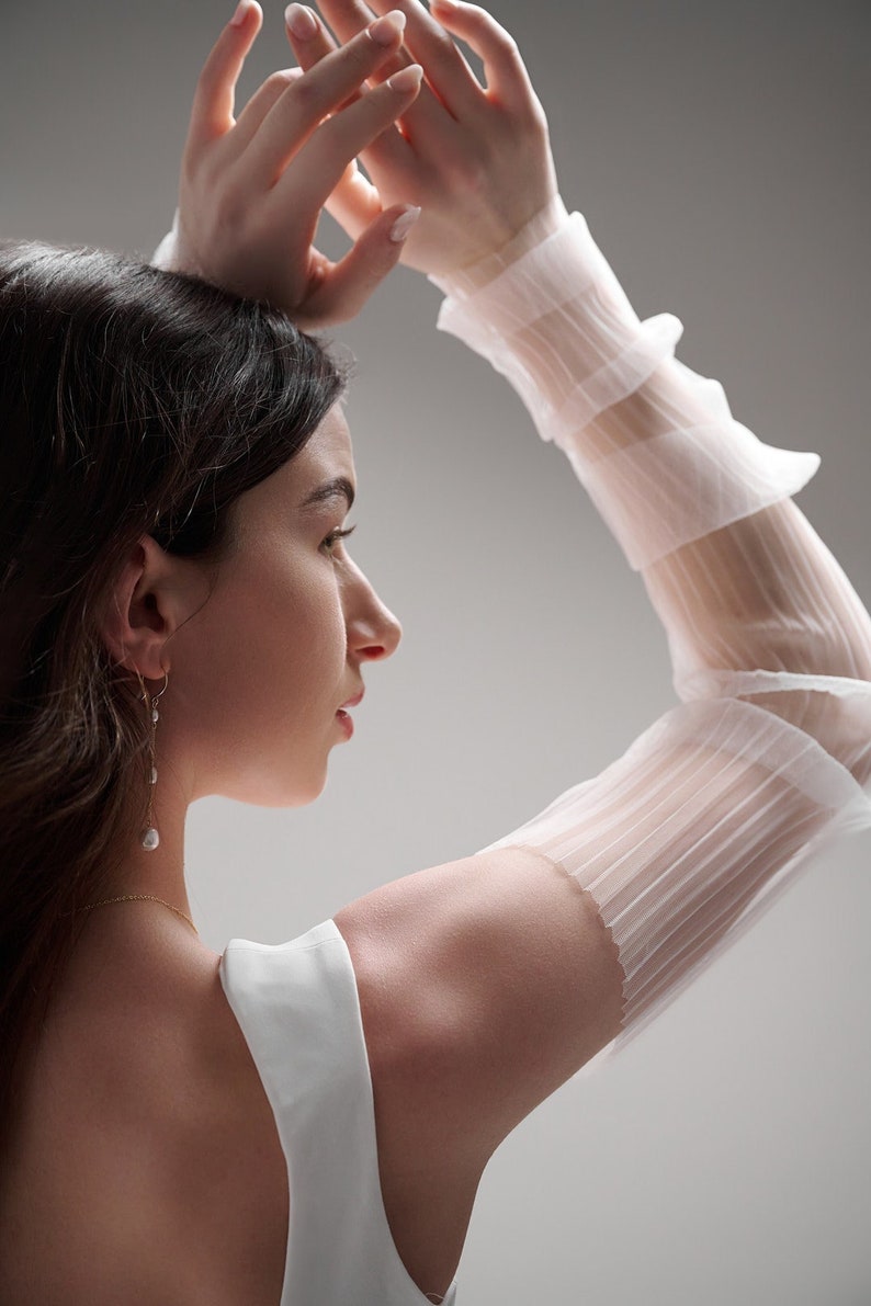 Pleated Tulle Fingerless Wedding Gloves