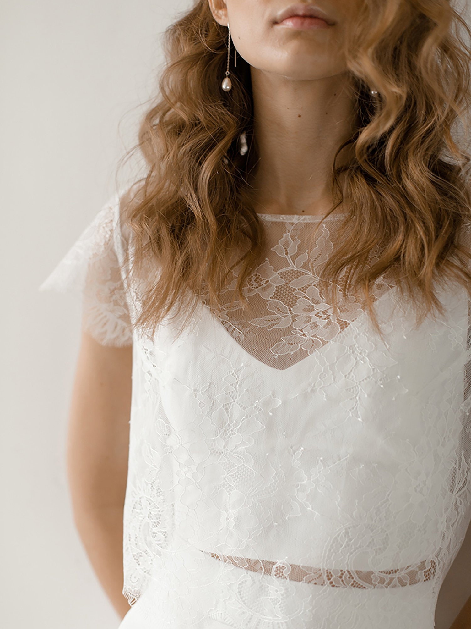 lace wedding dress topper with sleeves