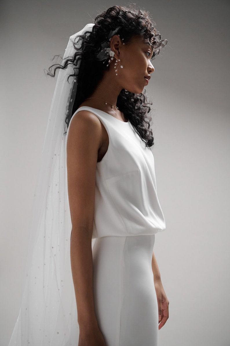 Pearl Modern Bridal Veil