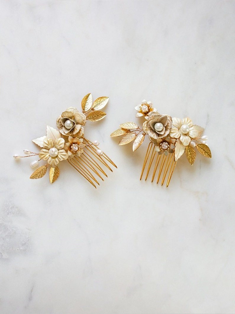 Gold Enamel Leaf Hair Comb Laurel Leaf Hairpin Gold Floral Etsy