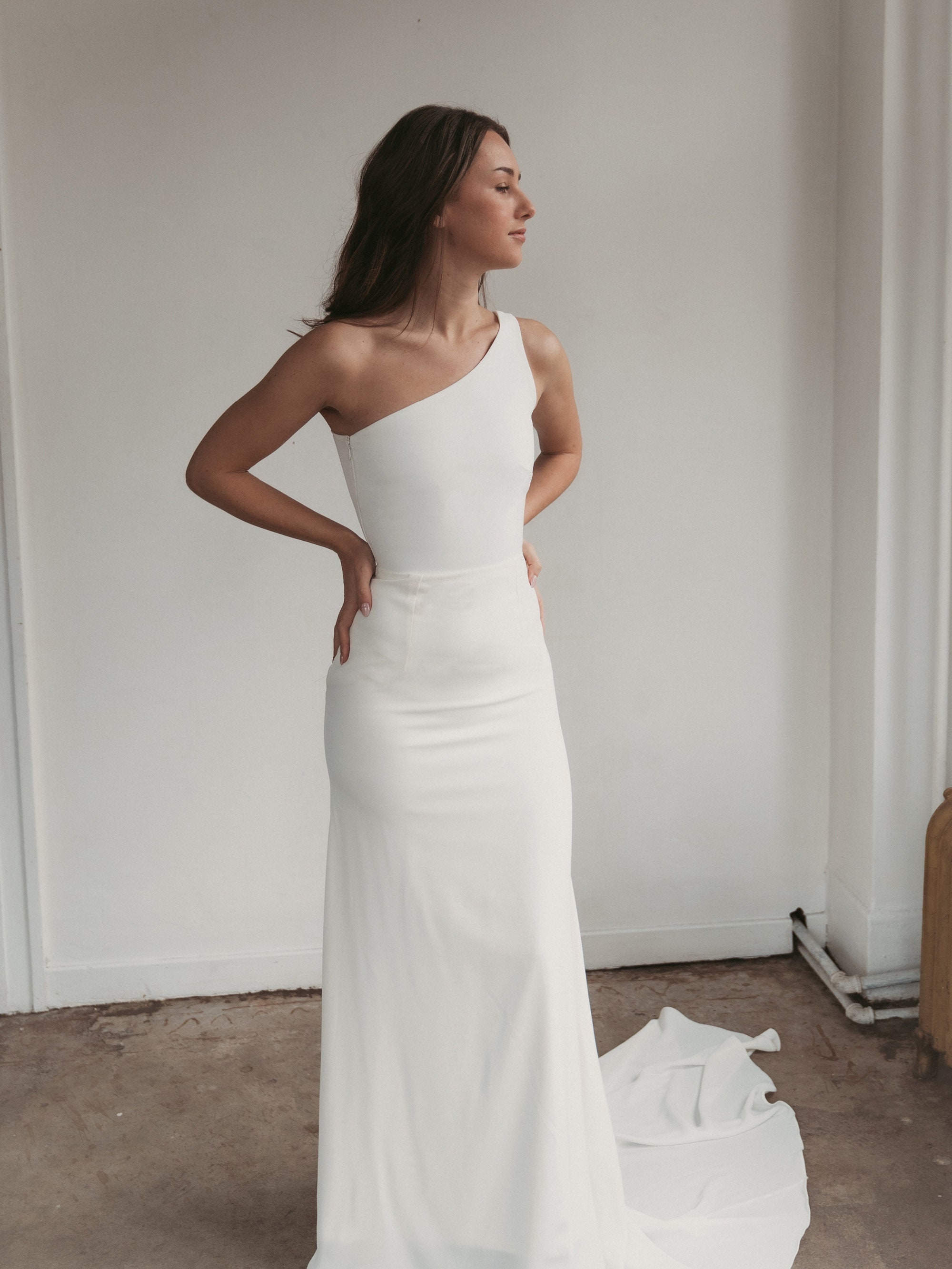 Asymmetrical Bridal Dress Simple 90s 