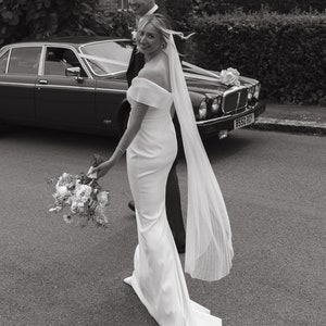 Pleated Tulle Wedding Veil For Modern Brides, Minimalist Bridal Veil, Tulle Wedding Accessory image 4