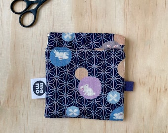 Kimono rabbits stripe squeeze pouch