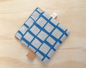 Blockprint Squares squeeze pouch