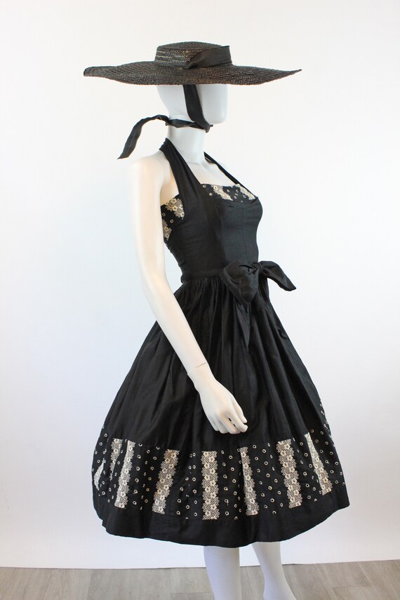 1950s Joan Barrie HALTER cotton dress EYELET xxs … - image 8