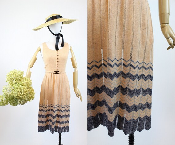 1970s knit chevron dress xs | vintage 70s does 30s
