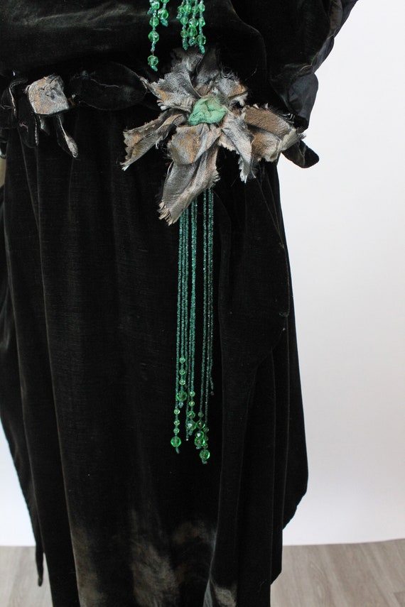 1920s RARE GREEN bead art deco velvet dress xs | … - image 8