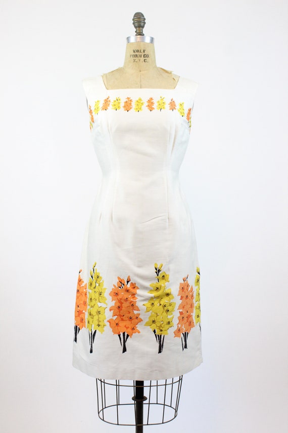 1950s gladiolus border print dress | vintage flor… - image 2