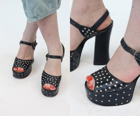 1970s does 1940s platform polka dot shoes size 5 … - image 1