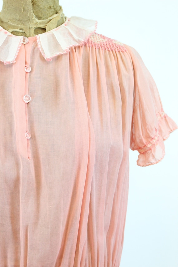 1920s cotton day dress xs small | vintage smocked… - image 3