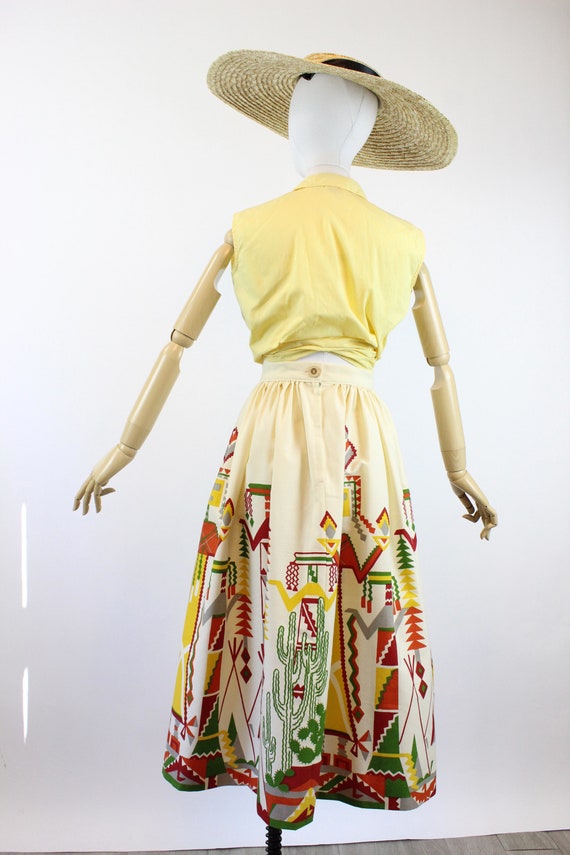 1950s KACHINA doll novelty print skirt small | ne… - image 9