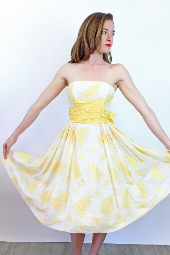 1950s WILL STEINMAN embroidered strapless dress x… - image 5