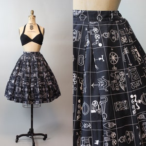 1950s TRAIN CLOCK novelty print skirt xs | new spring summer