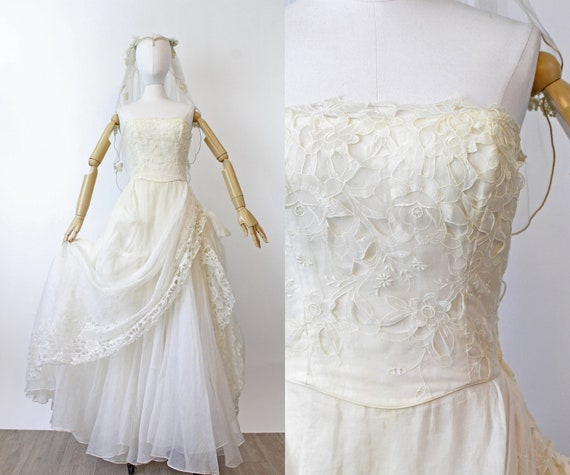 1950s BONWIT TELLER organza broderie anglaise wed… - image 1