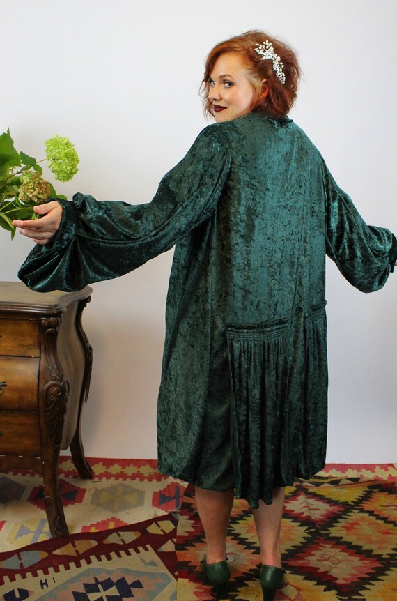 1970s does 1930s velvet HUGE SLEEVES coat small m… - image 10