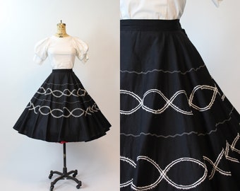 1950s EMBROIDERED INFINITY circle cotton skirt large | new spring summer