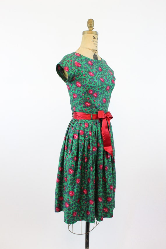 1950s rose print set dress xs | vintage novelty p… - image 8