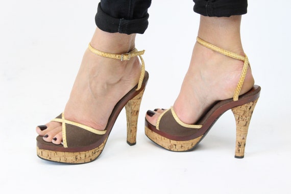 1970s platform shoes | cork heels ankle strap | s… - image 4