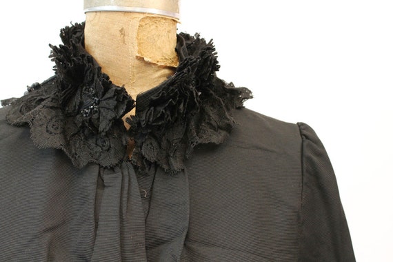 Victorian cape | silk fur fringe | antique Edward… - image 3