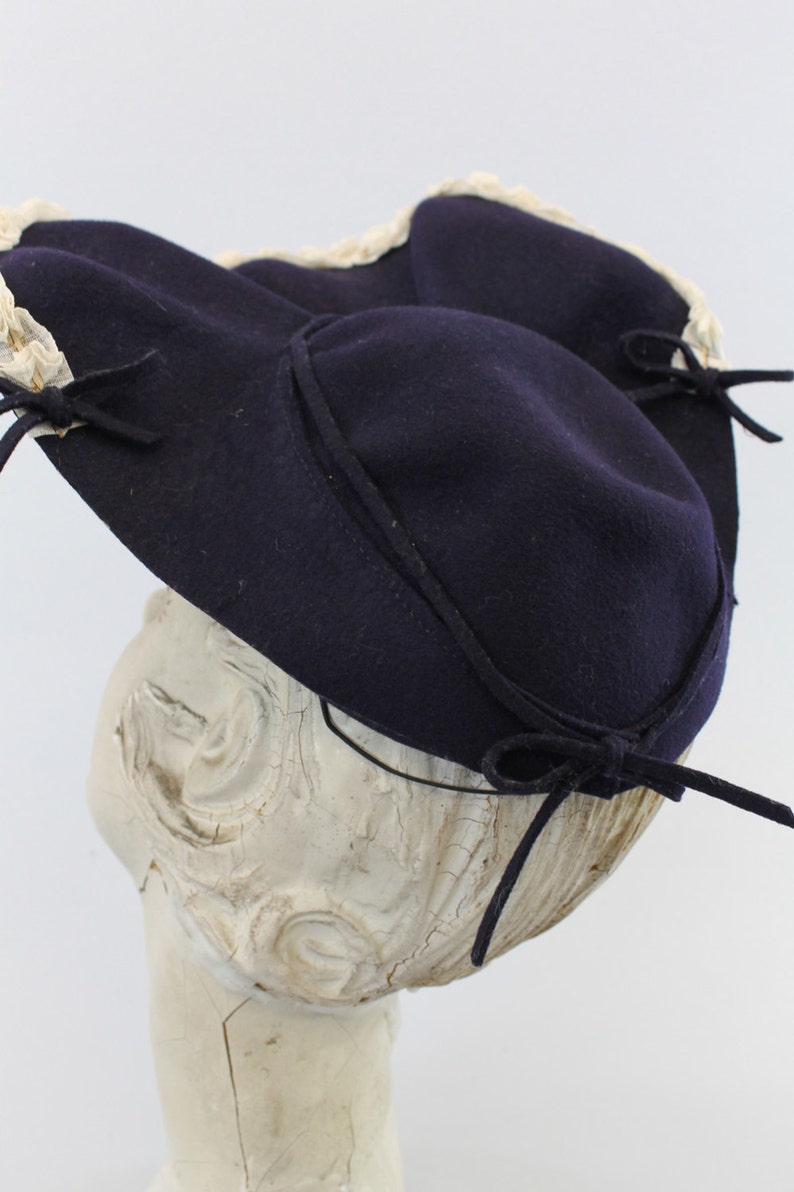 1940s Henry Pollak hat navy tilt saucer hat Etsy