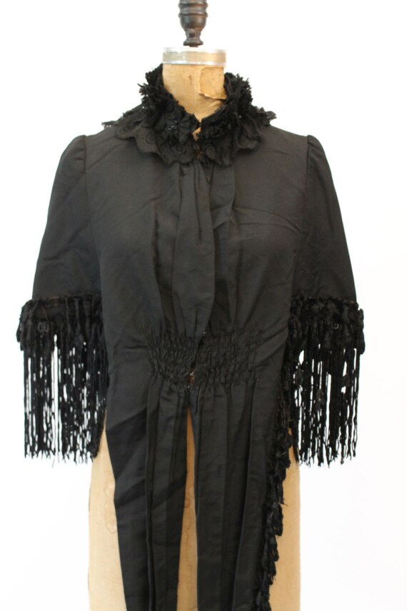 Victorian cape | silk fur fringe | antique Edward… - image 2