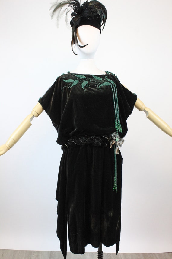 1920s RARE GREEN bead art deco velvet dress xs | … - image 2