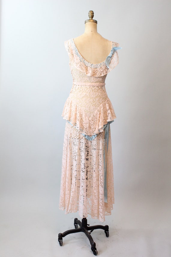 1930s PEACH LACE blue ribbon gown WEDDING dress x… - image 9