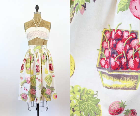 1950s CHERRY pear fruit novelty print skirt xs | … - image 1