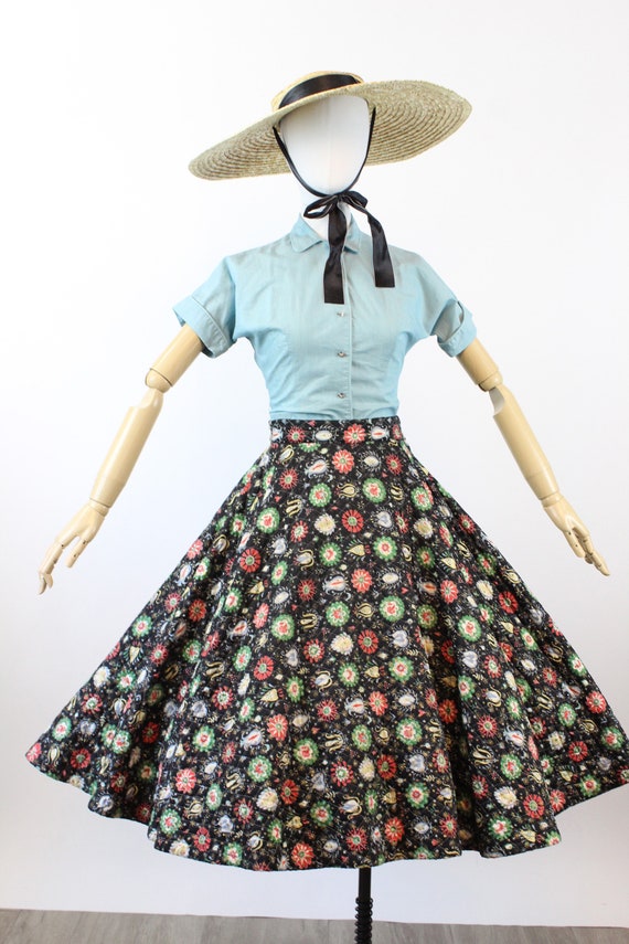 1950s NOVELTY folk print circle skirt small | new… - image 2