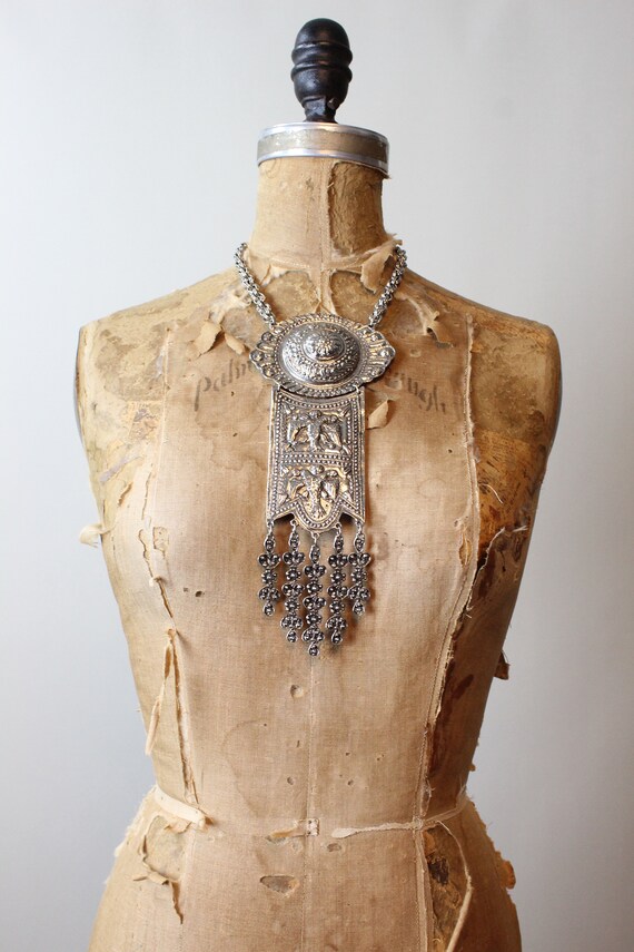 1970s SILVER RUNWAY statement  MASSIVE necklace |… - image 3