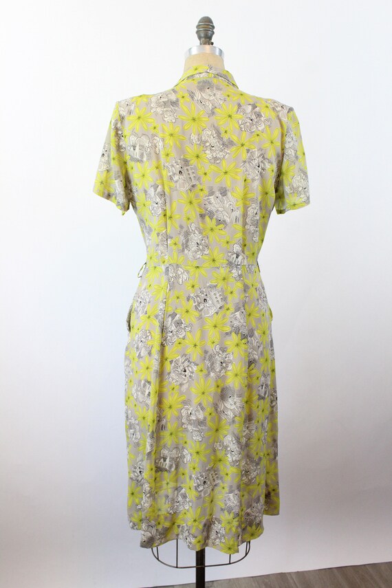 1940s BALLERINA rayon novelty print dress medium … - image 9