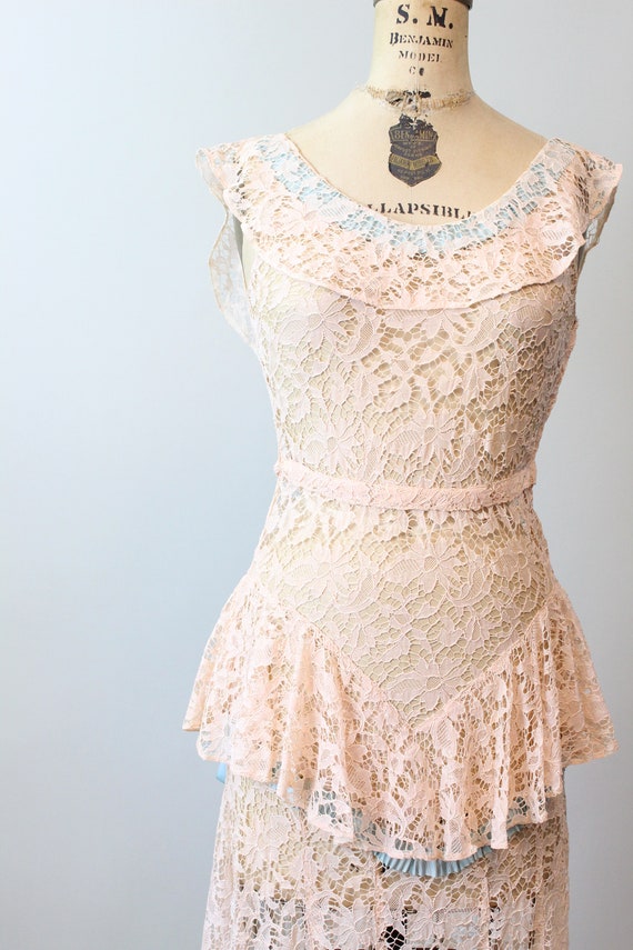 1930s PEACH LACE blue ribbon gown WEDDING dress x… - image 3