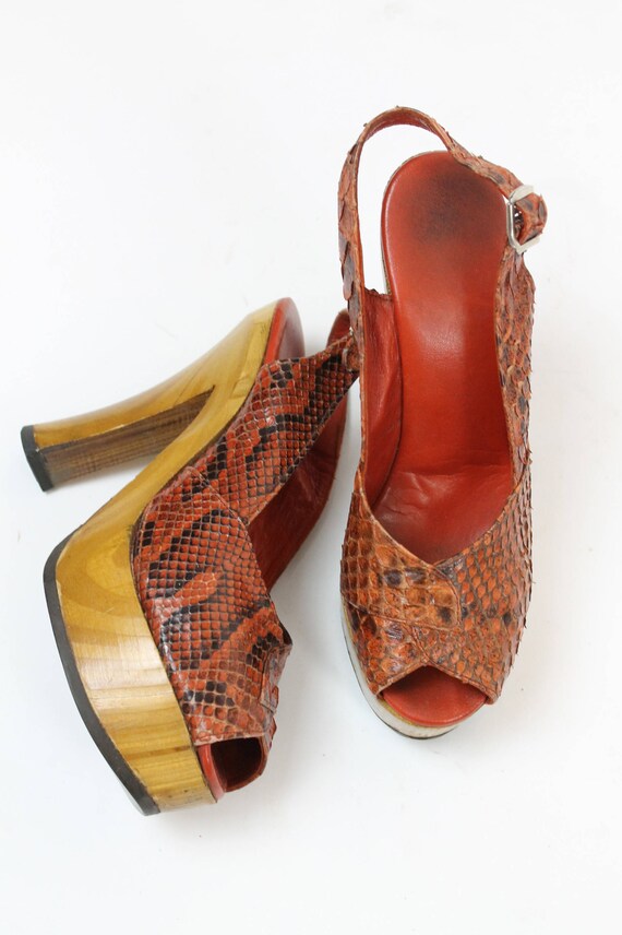 1970s snake wood platforms shoes Size 4.5 us | sl… - image 7