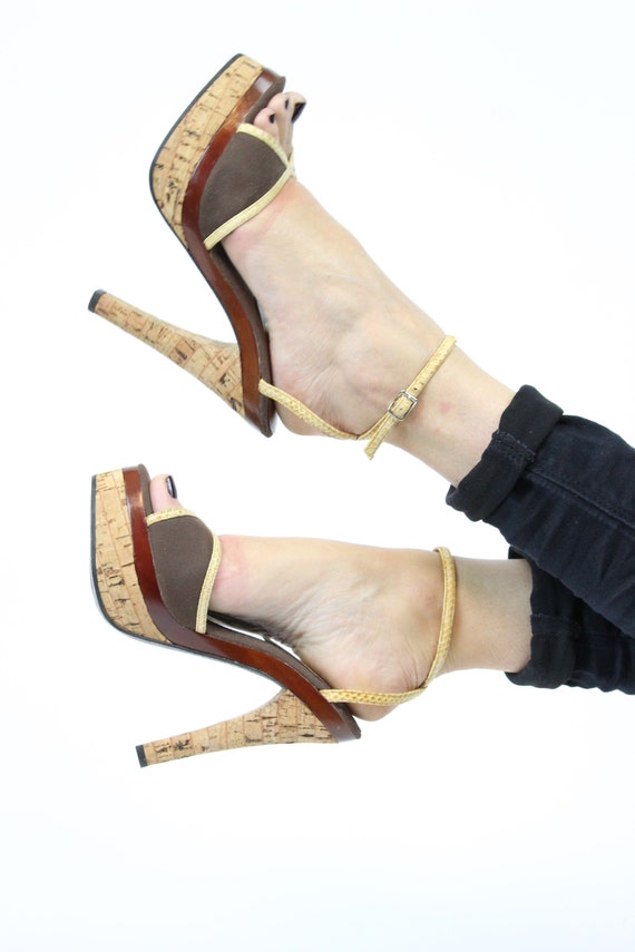 1970s platform shoes | cork heels ankle strap | s… - image 5