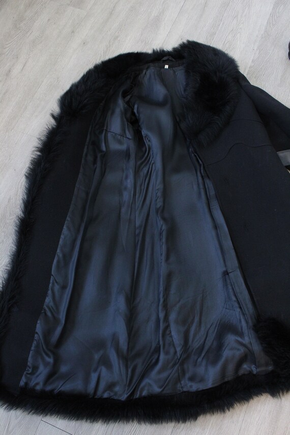 1960s black FAUX FUR belted coat medium | new win… - image 9