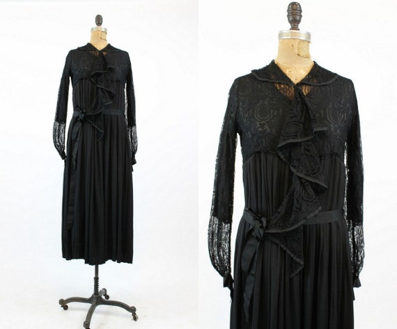 1920s spiderweb lace dress small | antique vintage