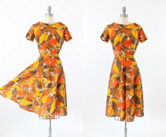 1950s swing dress | silk leaf print | xs