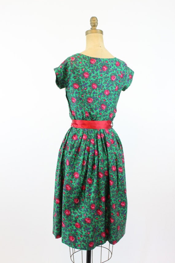 1950s rose print set dress xs | vintage novelty p… - image 10