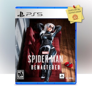 Op de afbeelding: Een PlayStation 5 videogamehoes voor Marvel Spider-Man Remastered met een personage met wit haar in een zwart-wit pak dat op een rode gecapitonneerde bank ligt. De hoes bevat het PS5-logo, de ESRB M-beoordeling en een geel plakbriefje.