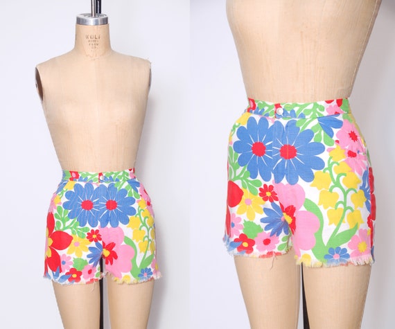 1960s floral shorts / bright psychedelic shorts /
