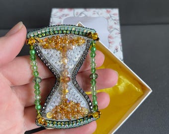 Beaded hourglass brooch, time brooch, symbolic jewelry, hourglass pin, handmade hourglass, unique jewelry, gift for her, mother's day