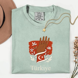 Turkey Flag Unisex T-shirt, Turkish National Day Tee, Patriotic Ankara Apparel, Men&#39;s Women&#39;s Clothing, Red White Crescent Moon Tshirt