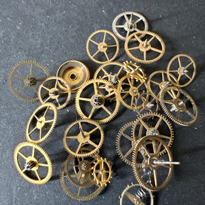 Vintage WATCH PARTS gears - Steampunk parts - D94 Listing is for all the watch gears seen in photos