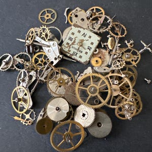 Vintage WATCH PARTS gears - Steampunk parts - R62 Listing is for all the watch parts seen in photos