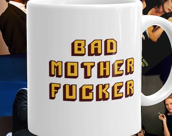 Taza de cerámica de 325 ml y 445 ml: regalo cinéfilo para él o ella, taza de café de Quentin Tarantino, arte de películas de culto, taza de Pulp Fiction.