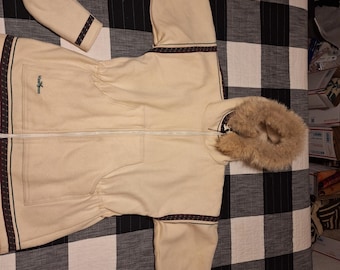 Women's Vintage Wool Wintergreen  Berber Fleece Lined Jacket with Coyote Ruff and Matching Mittens - Size Large