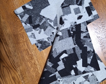 Box 7. New Pendleton Blanket Felted Wool Remnants Geometric