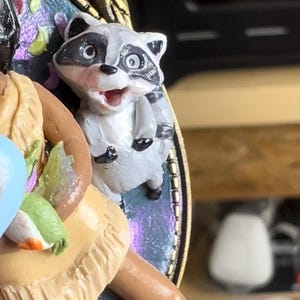 Pocahontas Cameo Keychain